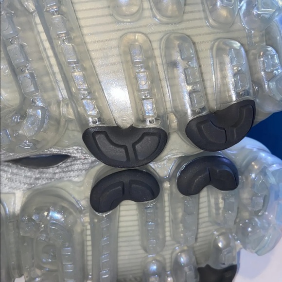 NIKE AIR VAPORMAX FLYNIT 3 - Picture 8 of 9